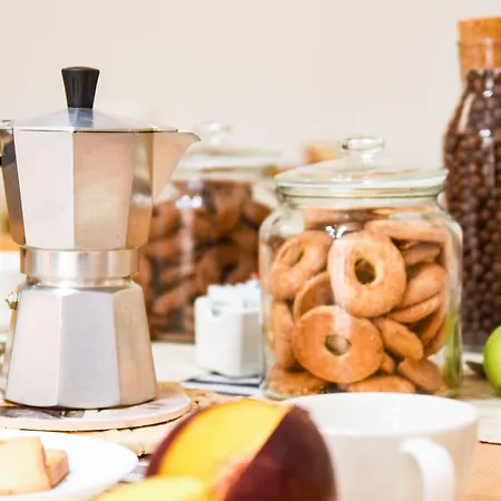 Dimora Del Bali Bed & Breakfast 3*